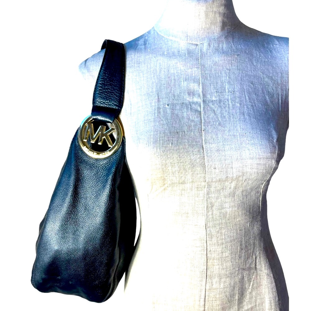MICHEAL KORS HOBO LARGE LOGO BAG